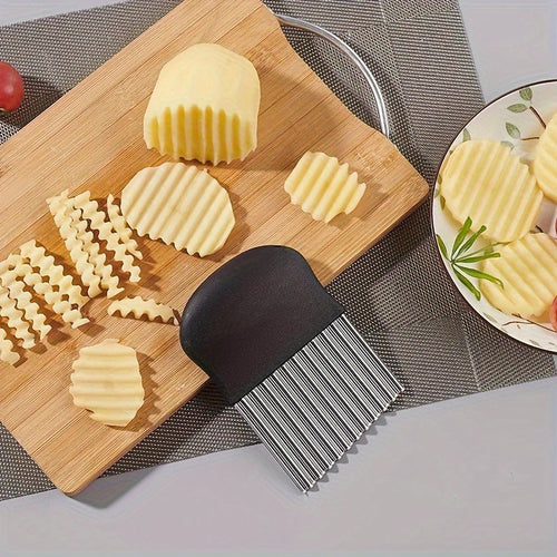 HeavyDuty Stainless Steel Crinkle Cutter for Vegetables